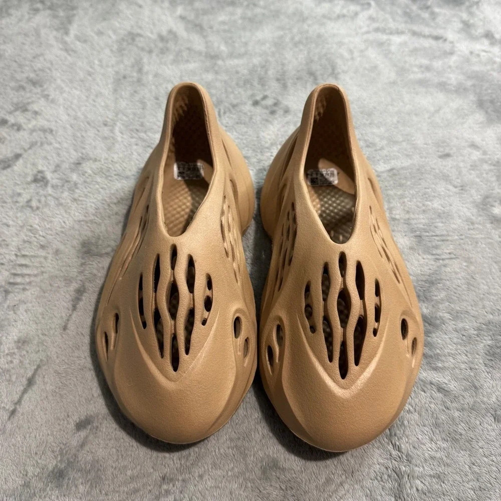 Adidas Yeezy Foam Runner Ochre GW3354 Kids 5Y Womens 6.5 Tan Slip On Sneakers